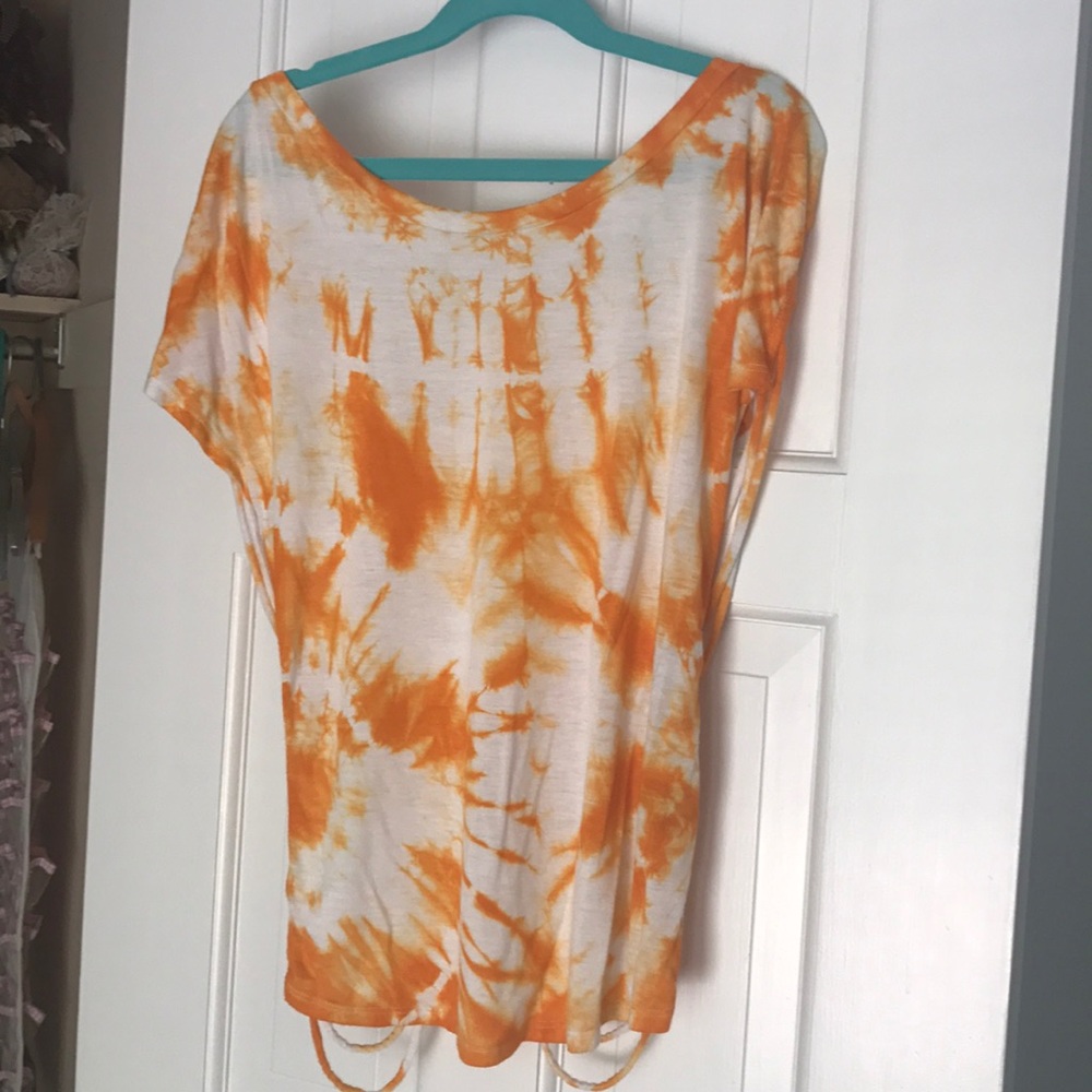 Tie die shirt